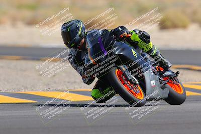 media/Oct-08-2022-SoCal Trackdays (Sat) [[1fc3beec89]]/Turn 16 (125pm)/